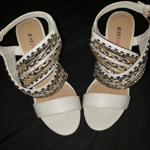 Wedge Heels - Picture 3 of 3